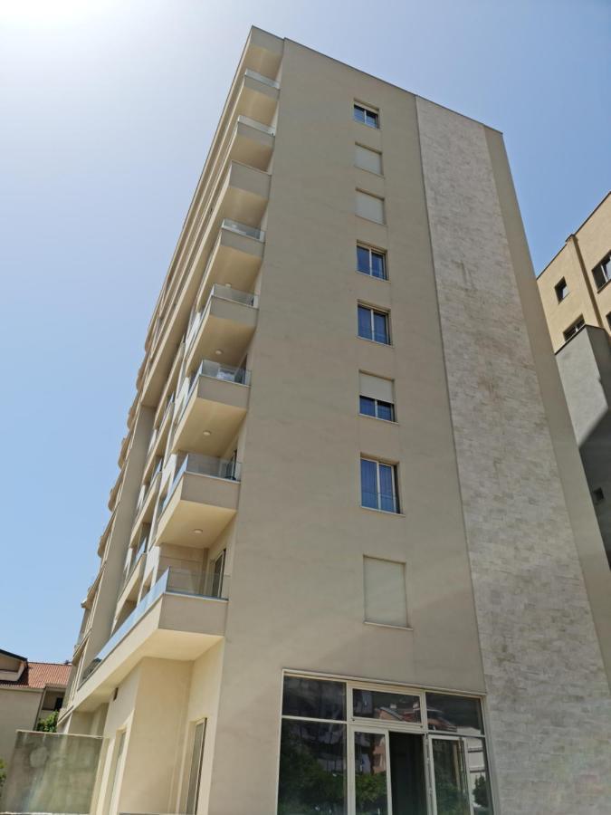 As Apartments ブドヴァ エクステリア 写真