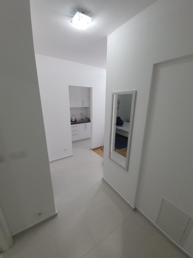 As Apartments ブドヴァ エクステリア 写真